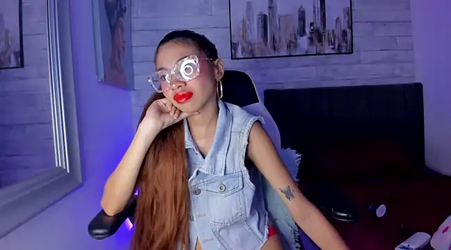 Aida princess online show from 03-18-25, 11:09