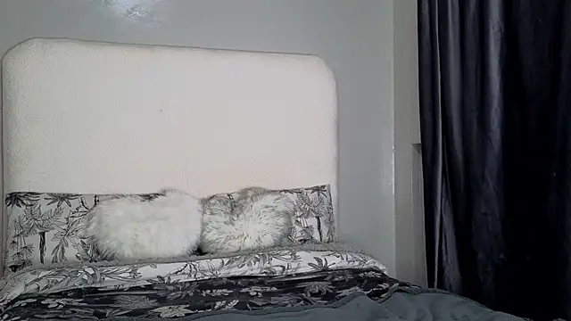 PrincessTamara online show from 09-25-25, 05:30