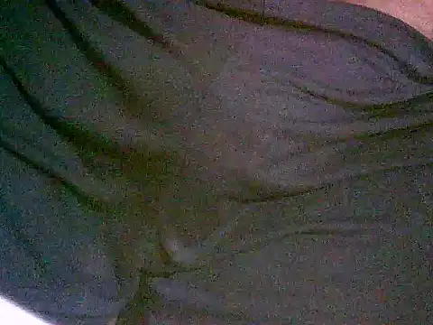 Snapshot of EroticMonster chatting on 10-23-25, 10:19 EroticMonster online show from 10-23-25, 10:19