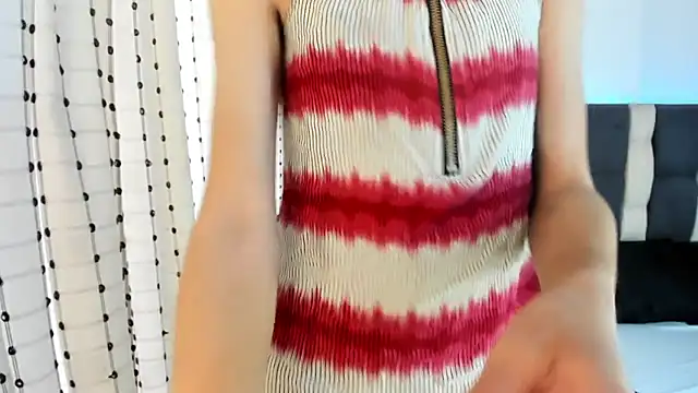 loverisu-coral online show from 09-18-25, 07:39