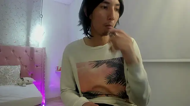 loverisu-coral online show from 02-21-26, 11:29