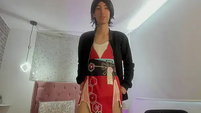 loverisu-coral online show from 02-25-26, 08:19