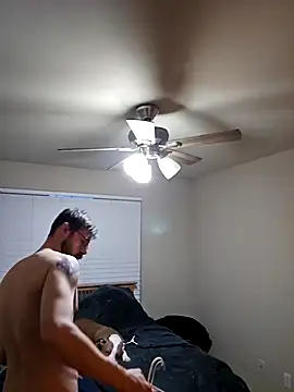 Snapshot of Johnnypro1OF chatting on 02-27-25, 02:03 Johnnypro1OF online show from 02-27-25, 02:03