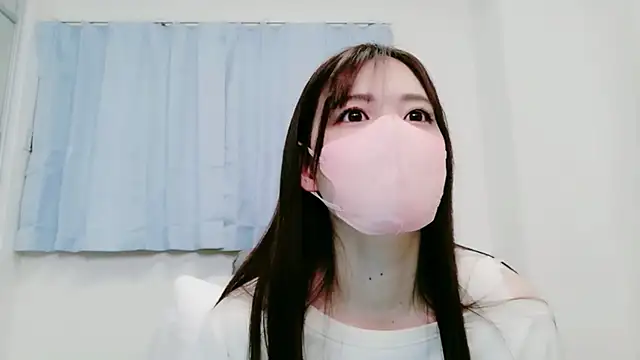 Snapshot of NANA_7 chatting on 12-16-25, 03:33 NANA 7 online show from 12-16-25, 03:33