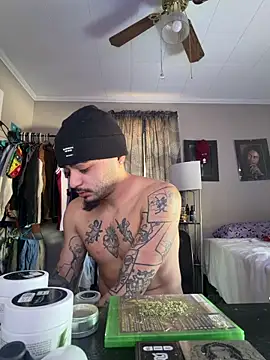 papiVilla23 online show from 02-08-26, 06:38