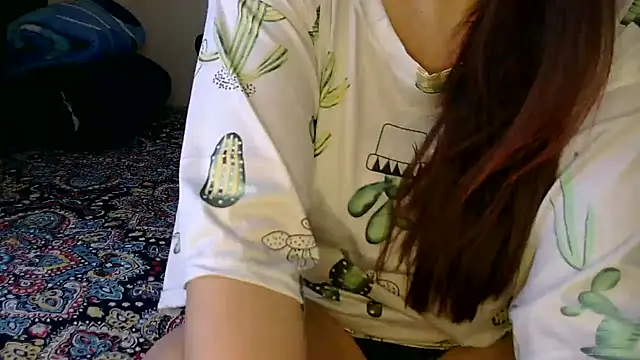 Snapshot of Novata chatting on 10-19-25, 08:55 Novata online show from 10-19-25, 08:55