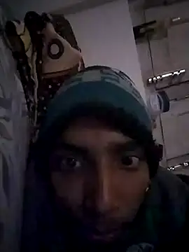 Snapshot of Rajkumarbigblackcock@xh chatting on 12-20-25, 04:32 Rajkumarbigblackcockxh online show from 12-20-25, 04:32