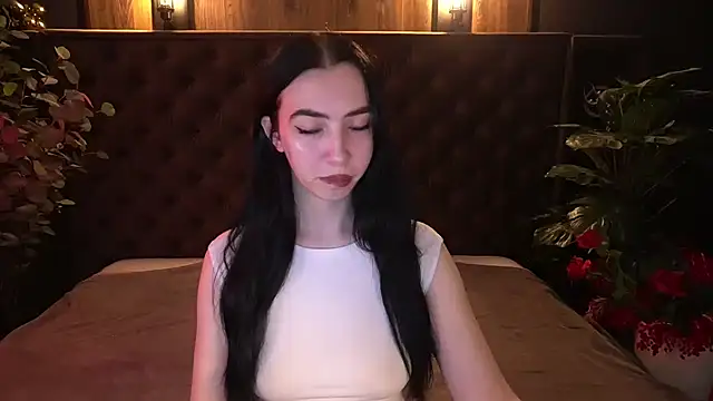 WildKittenX  online show from 04-14-26, 05:45