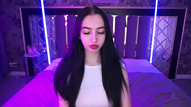 WildKittenX  online show from 03-04-26, 06:43