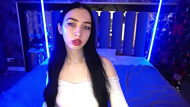 WildKittenX  online show from 12-19-25, 06:49