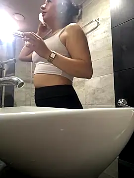 Mila LS online show from 10-04-25, 01:01