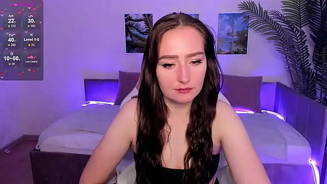 Snapshot of LinaFlawless chatting on 03-17-25, 11:31 LinaFlawless online show from 03-17-25, 11:31