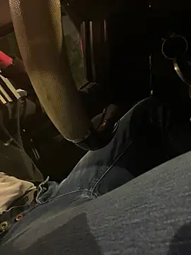 YJeromZCoxk online show from 03-18-25, 06:50