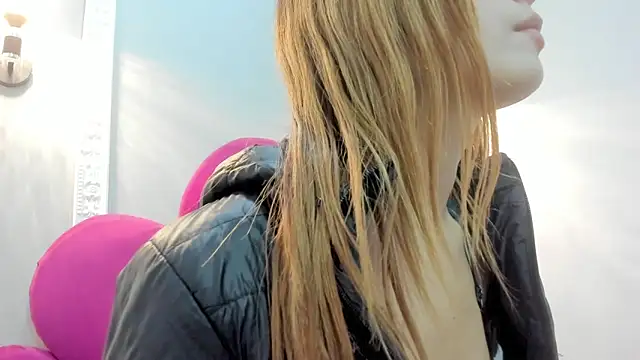 Bonniie 22 online show from 02-07-26, 08:28