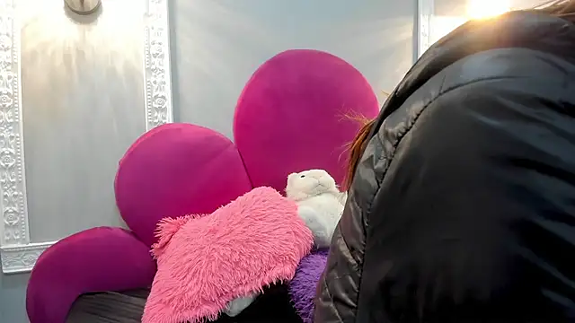 Bonniie 22 online show from 02-17-26, 07:22