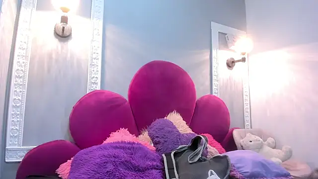 Bonniie 22 online show from 04-09-26, 07:20