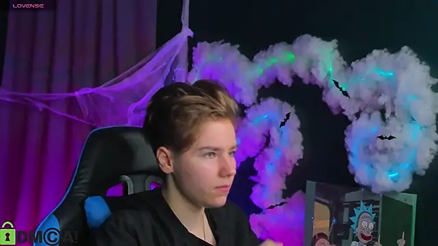 Jean Wilsons online show from 10-28-25, 11:09