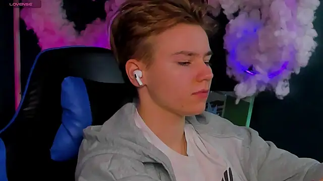 Jean Wilsons online show from 03-10-26, 03:10