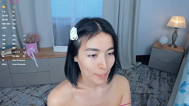 RanelDiva online show from 11-14-25, 07:12