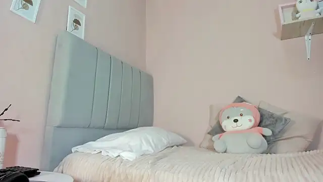 mary cute9 online show from 10-08-25, 12:17