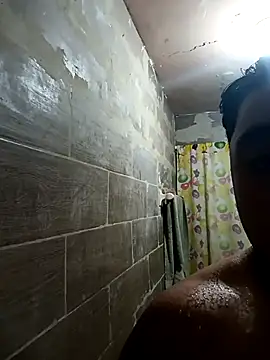 Snapshot of crisssalazar chatting on 03-17-25, 08:07 crisssalazar online show from 03-17-25, 08:07