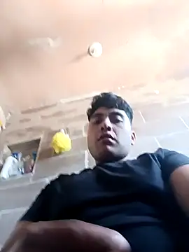 Snapshot of crisssalazar chatting on 03-10-25, 08:23 crisssalazar online show from 03-10-25, 08:23