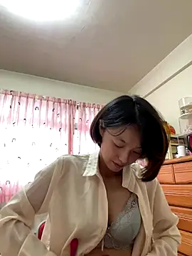 ladypaggy online show from 10-19-25, 06:27