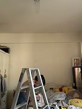 ladypaggy online show from 10-15-25, 08:22