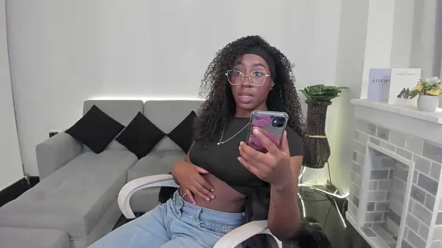 Qeen blackk online show from 02-27-26, 08:52