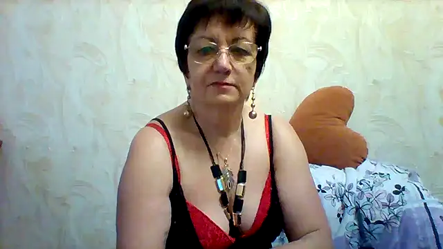 Snapshot of Lota5821 chatting on 03-18-25, 11:11 Lota5821 online show from 03-18-25, 11:11