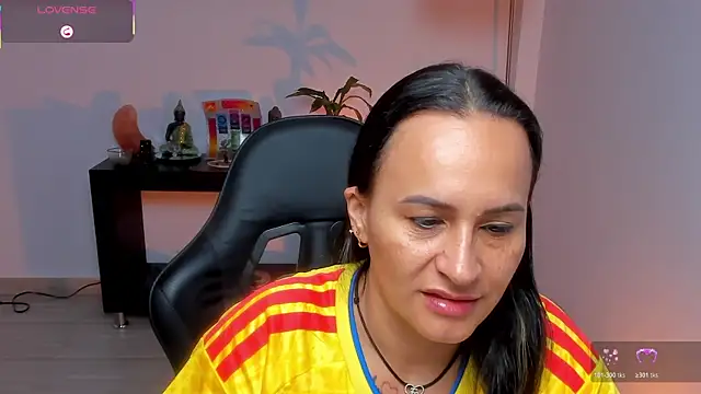 Snapshot of Sara_Charmy chatting on 07-03-26, 11:06 Sara Charmy online show from 07-03-26, 11:06