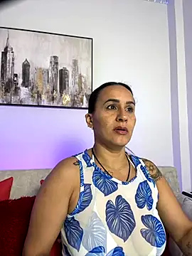 Sara Charmy online show from 11-05-25, 11:24