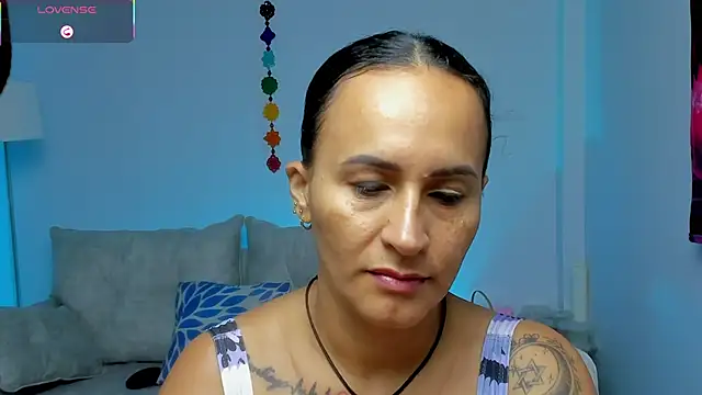 Snapshot of Sara_Charmy chatting on 04-25-26, 10:40 Sara Charmy online show from 04-25-26, 10:40