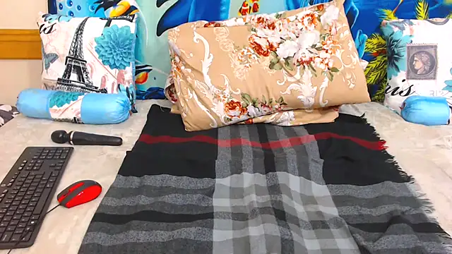 ChocolateClit online show from 11-07-25, 04:11