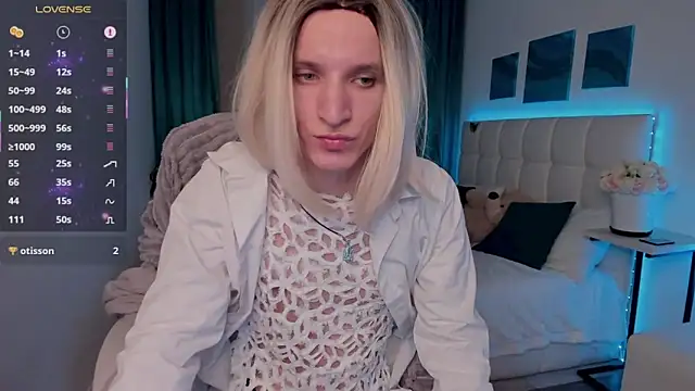 Snapshot of Limon_chik chatting on 03-23-25, 02:37 Limon chik online show from 03-23-25, 02:37