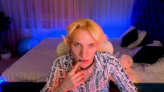 Snapshot of Limon_chik chatting on 03-17-25, 09:57 Limon chik online show from 03-17-25, 09:57