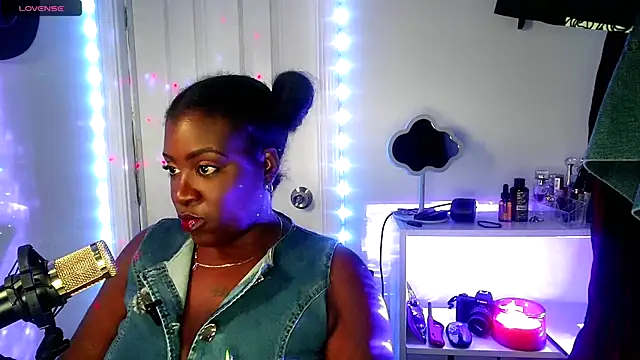 lovelyenigma365 online show from 01-15-26, 05:11