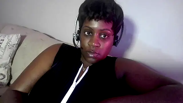 lovelyenigma365 online show from 02-28-25, 05:37