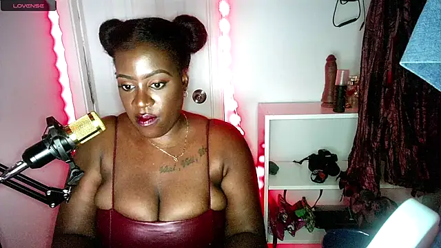 lovelyenigma365 online show from 01-07-26, 05:12