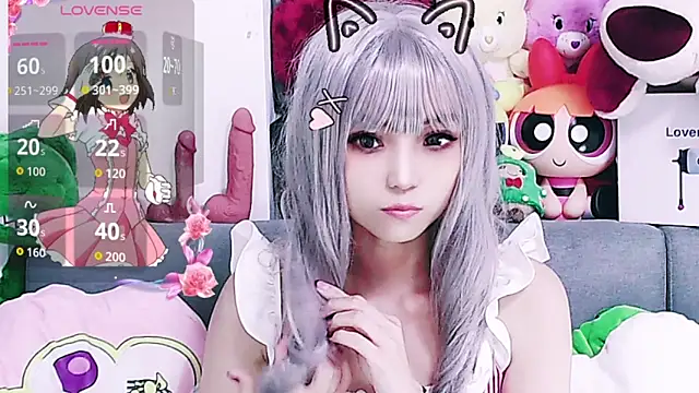 Snapshot of chenenna7 chatting on 02-14-26, 01:33 chenenna7 online show from 02-14-26, 01:33