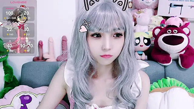 Snapshot of chenenna7 chatting on 09-25-25, 02:12 chenenna7 online show from 09-25-25, 02:12