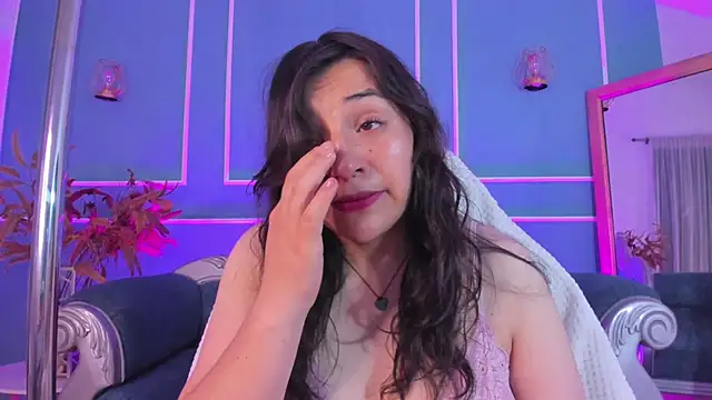 TaraTaylorr online show from 09-12-25, 02:44