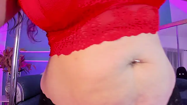 TaraTaylorr online show from 11-13-25, 02:26