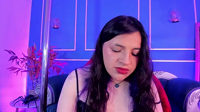 TaraTaylorr online show from 01-14-26, 02:48