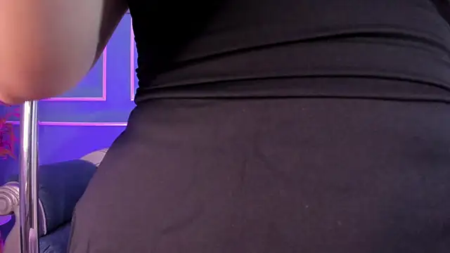 TaraTaylorr online show from 09-29-25, 03:46