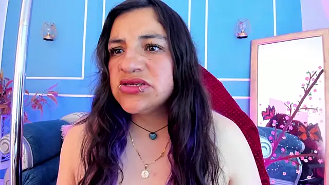 TaraTaylorr online show from 05-25-26, 03:50