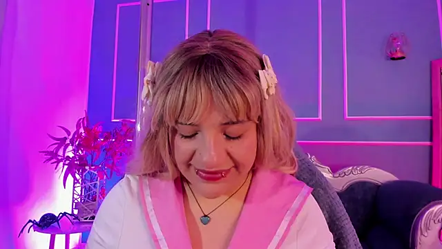 TaraTaylorr online show from 02-18-26, 03:37