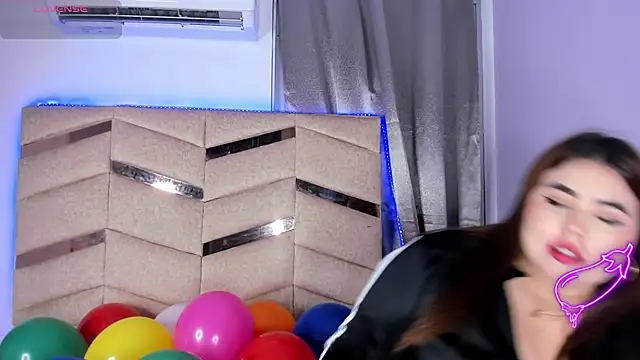 MadissonLee   online show from 03-10-26, 08:46