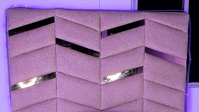 MadissonLee   online show from 11-30-25, 12:17