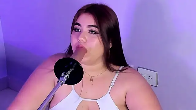 MadissonLee   online show from 11-29-25, 07:25